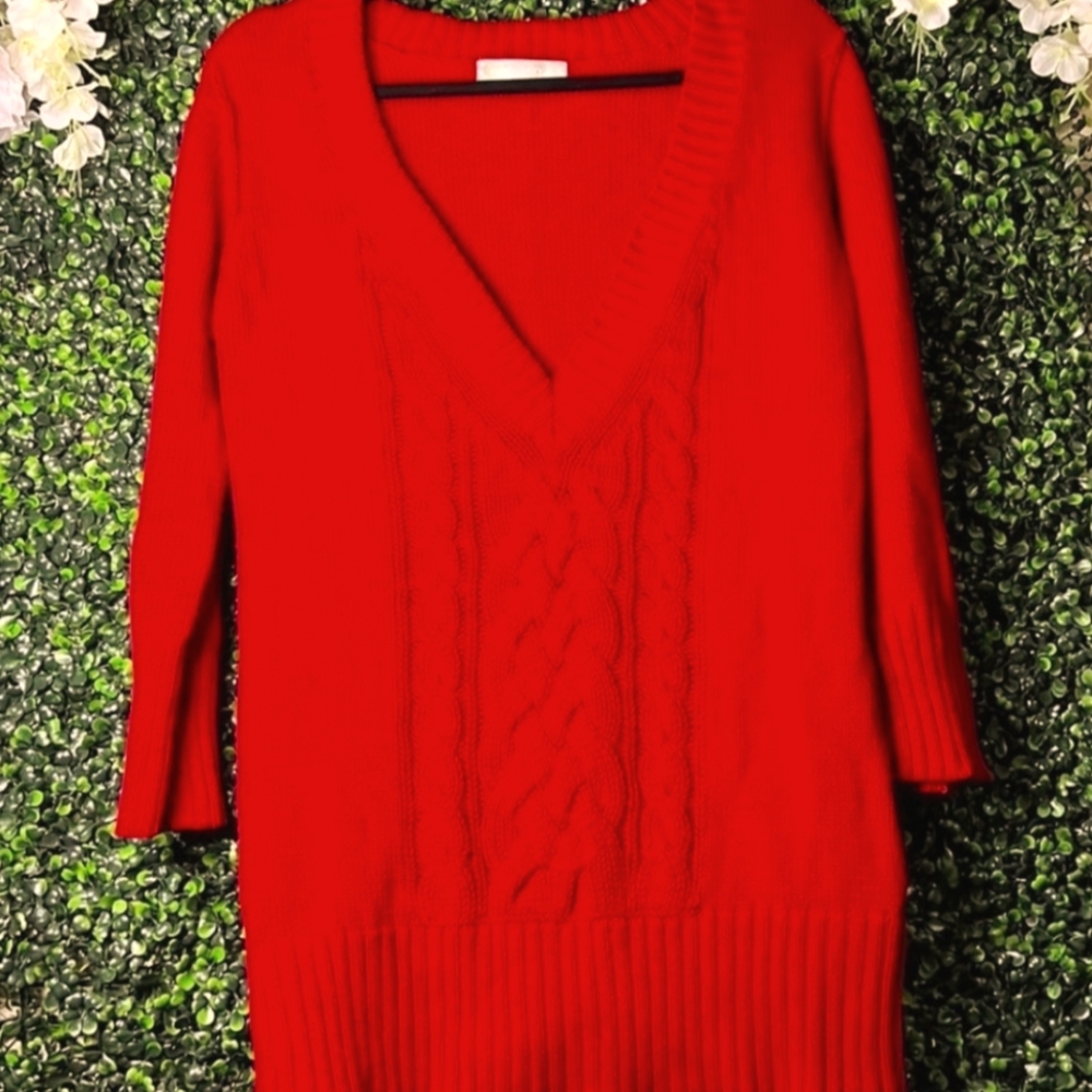 Old Navy Deep V Neck Knit Christmas Sweater Red Medium , now no tags